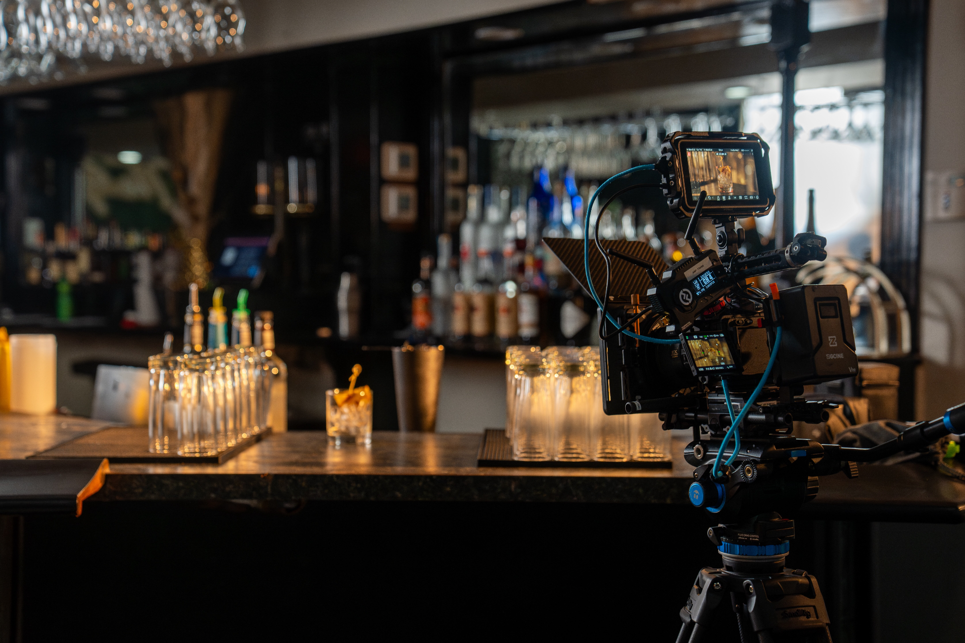 Cinematic bar set